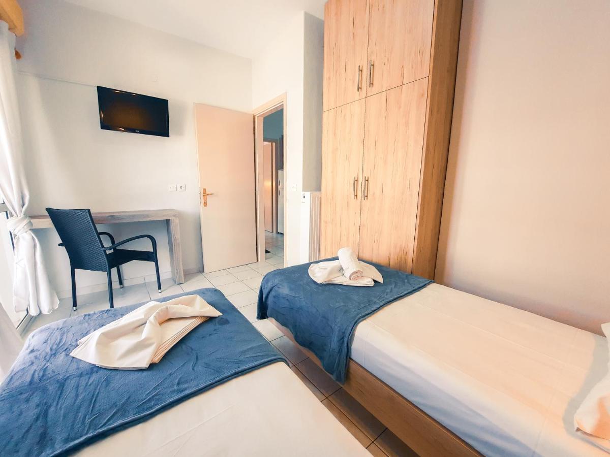 Rooms Anastasia Paralia Eksteriør bilde