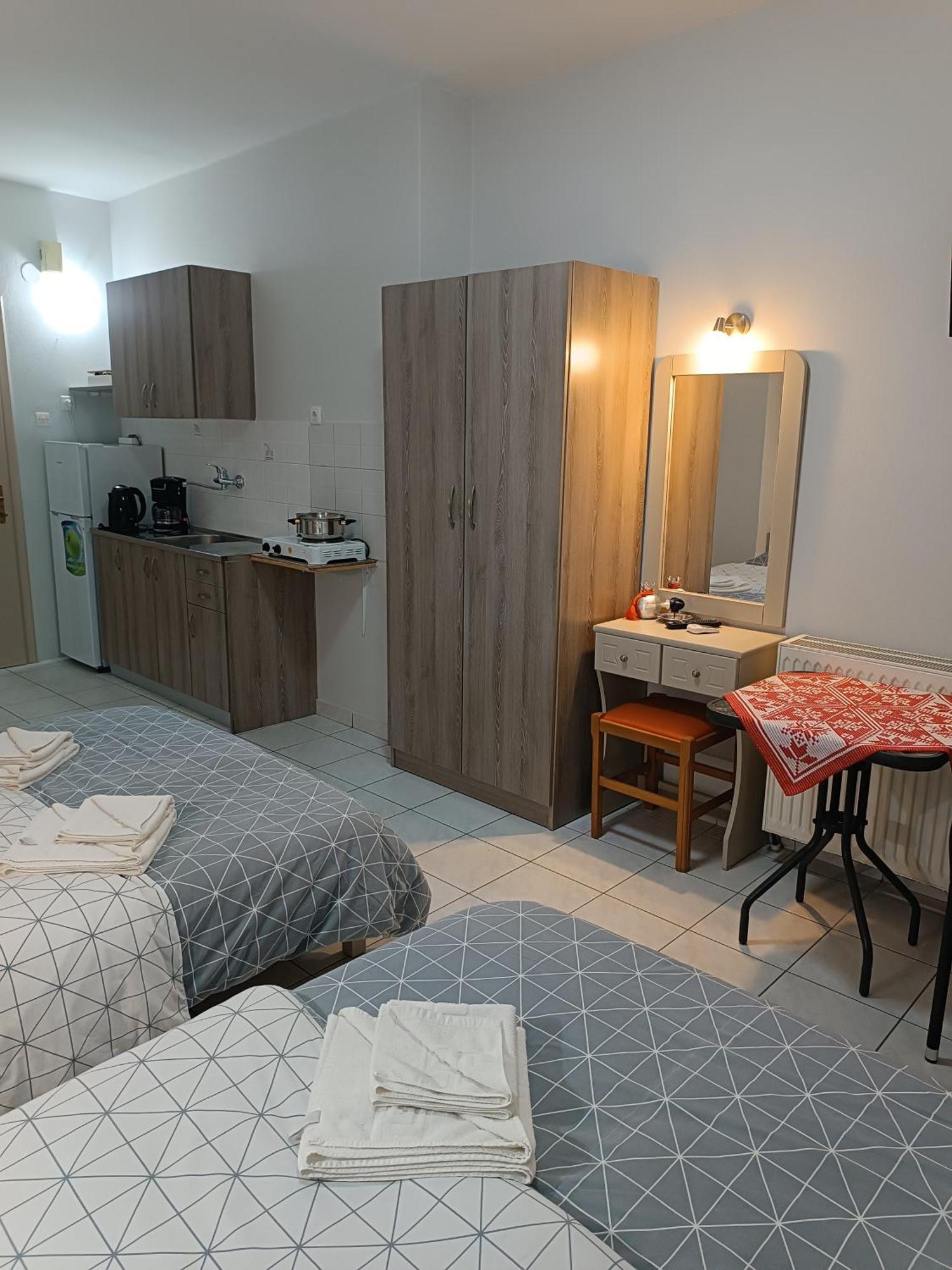 Rooms Anastasia Paralia Eksteriør bilde