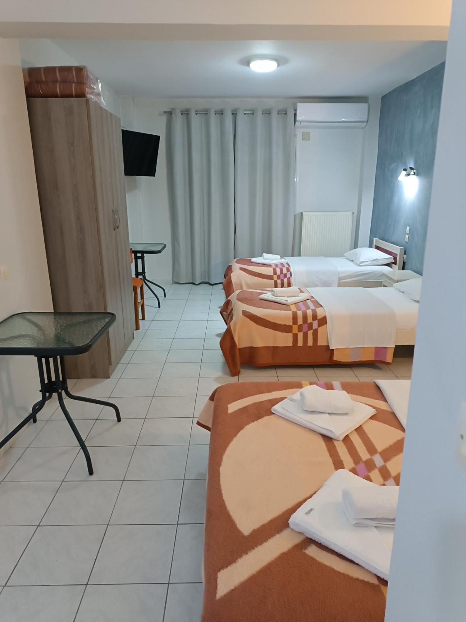 Rooms Anastasia Paralia Eksteriør bilde